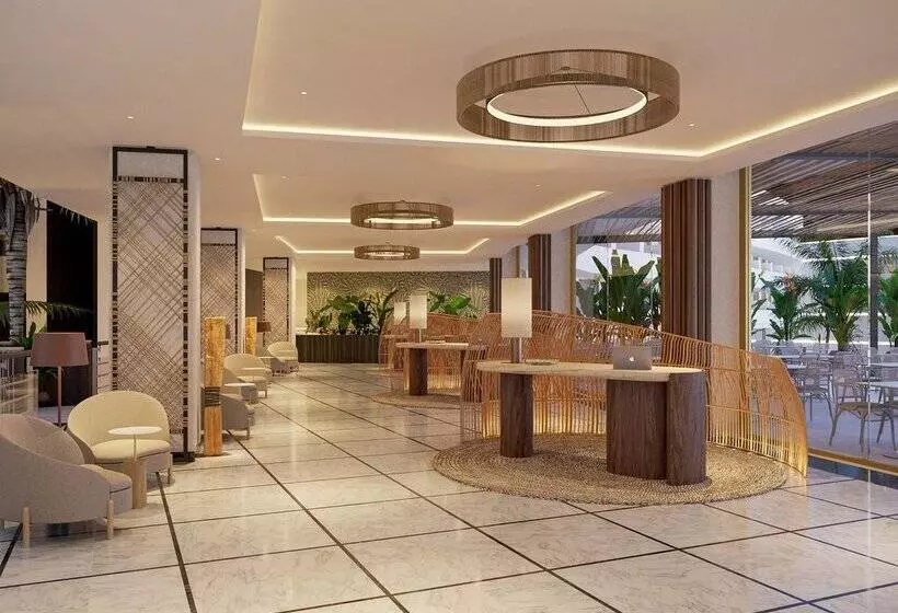 هتل Mediterranean Palace