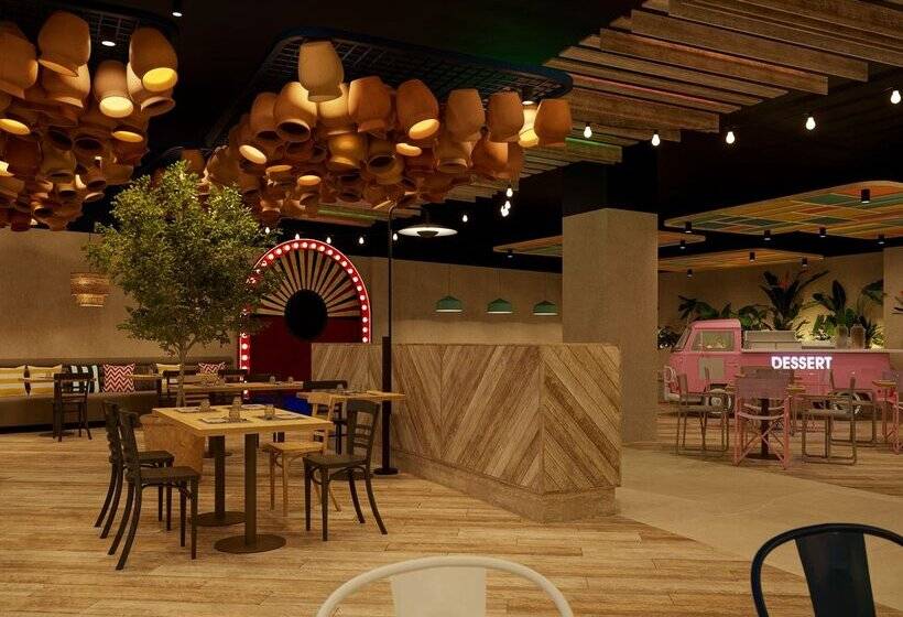 Hotel Mediterranean Palace