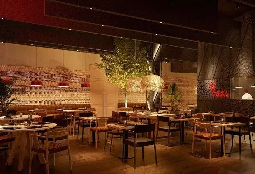 هتل Mediterranean Palace