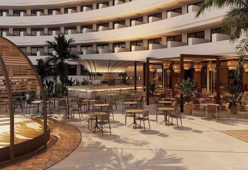 هتل Mediterranean Palace