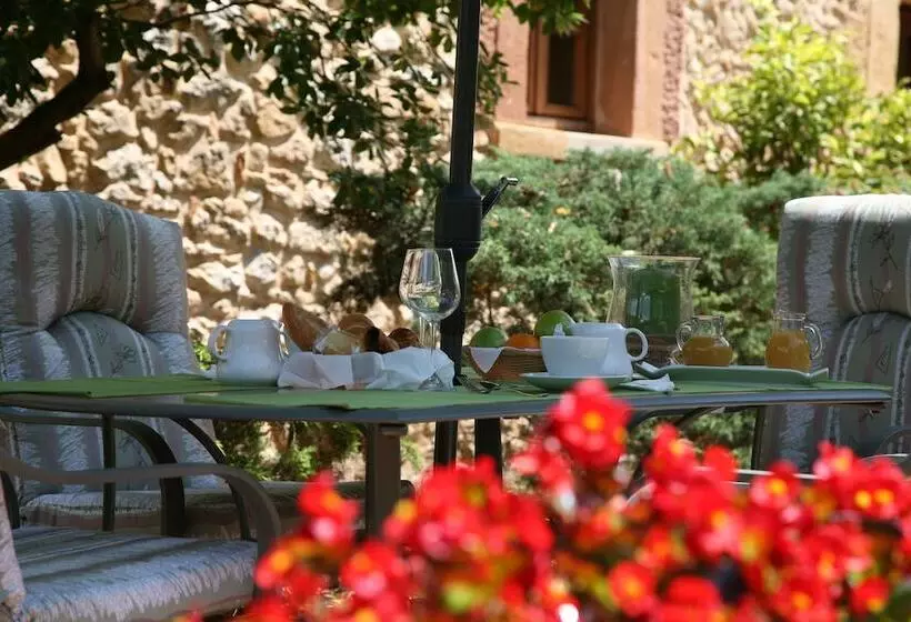 Отель Palacio De La Viñona