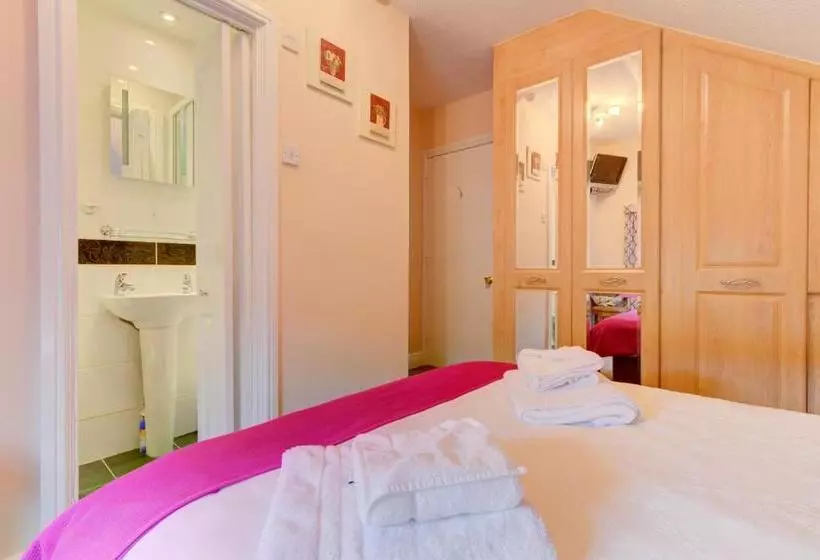 בית מלון כפרי Park House