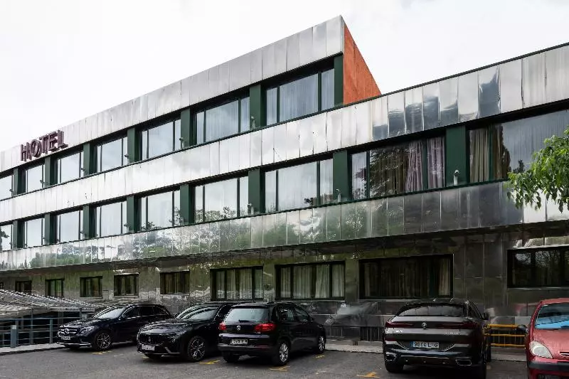 هتل Petit Palace Arturo Soria Alcala