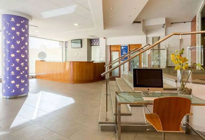 فندق Port Feria Valencia