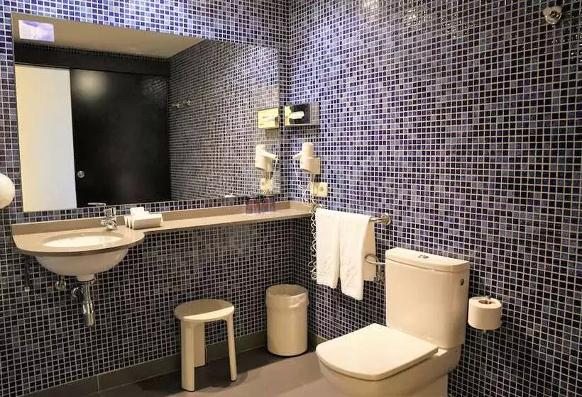 فندق Port Feria Valencia