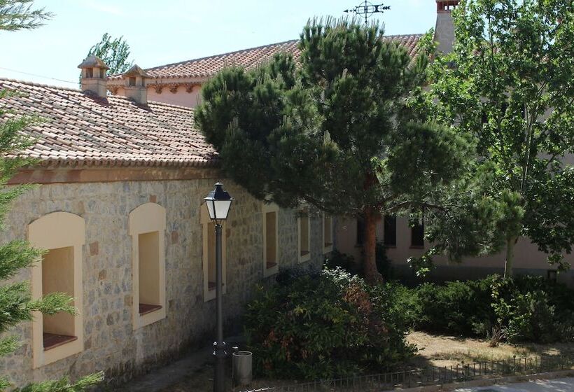 فندق ريفى Vettonia