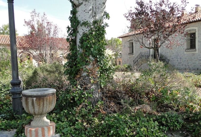 فندق ريفى Vettonia