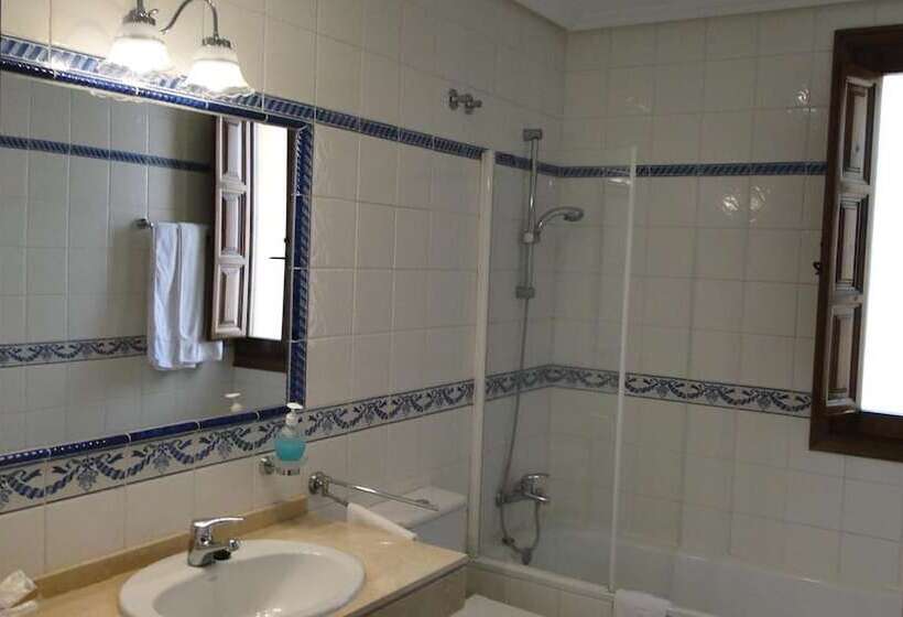 فندق ريفى Vettonia