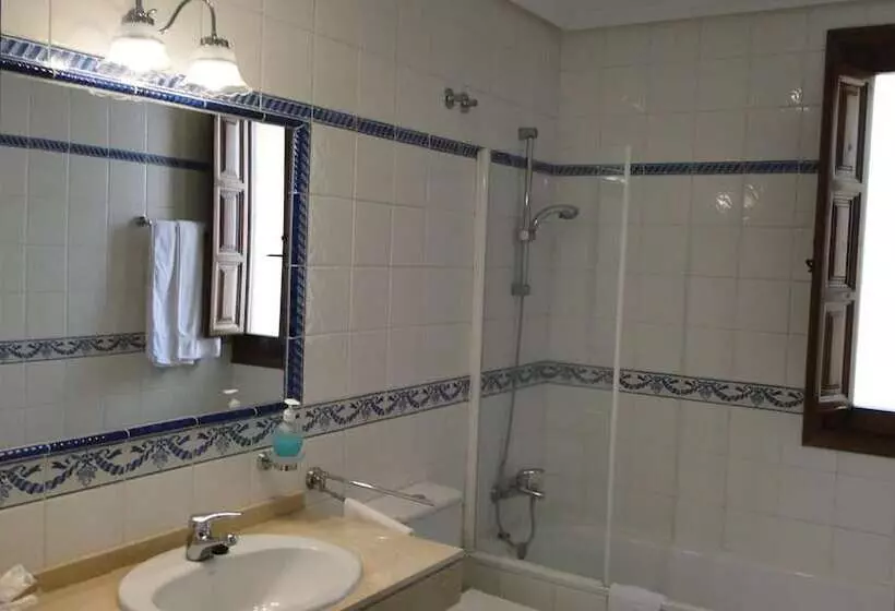 교외 호텔 Vettonia