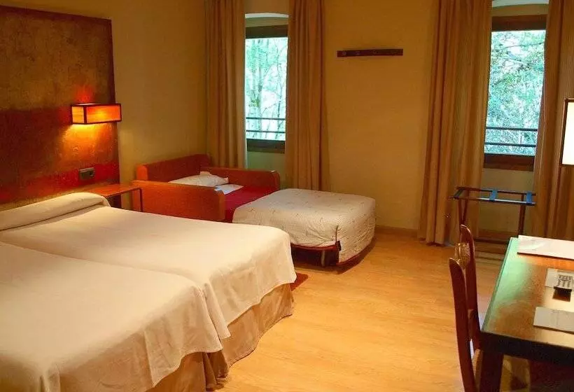 فندق Santa Cristina Petit Spa