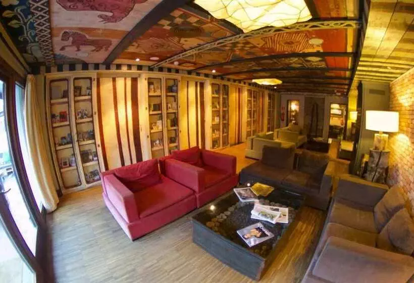 فندق Santa Cristina Petit Spa