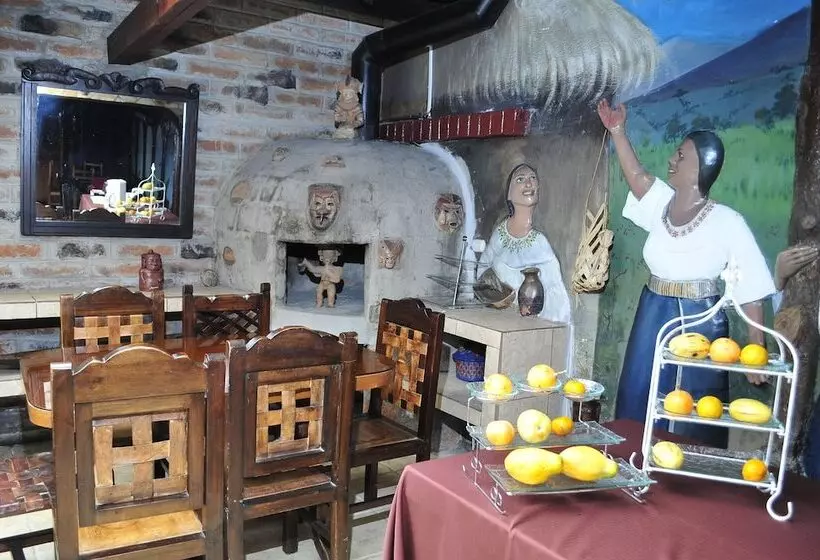 בית מלון כפרי Sol De Quito