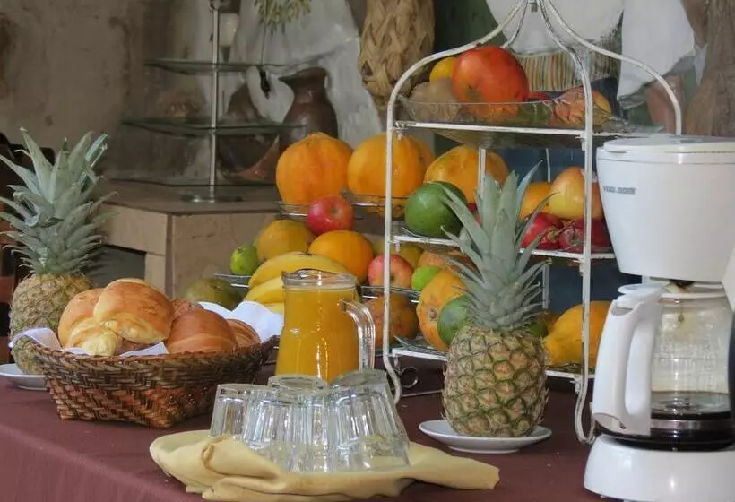 בית מלון כפרי Sol De Quito