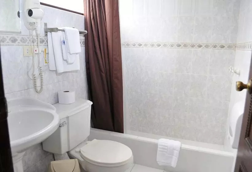 בית מלון כפרי Sol De Quito