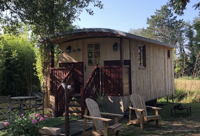 فندق The Originals City, Hôtel La Cour Carrée, Eu