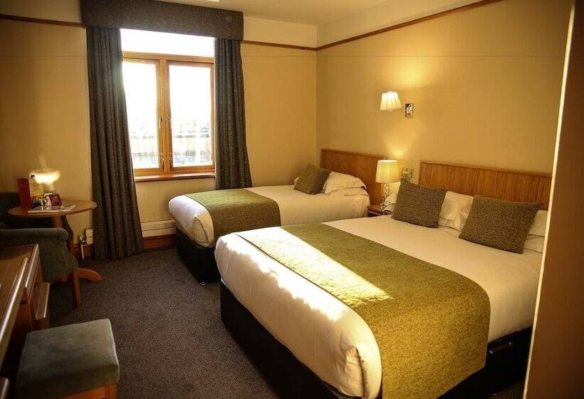 호텔 Tullamore Court