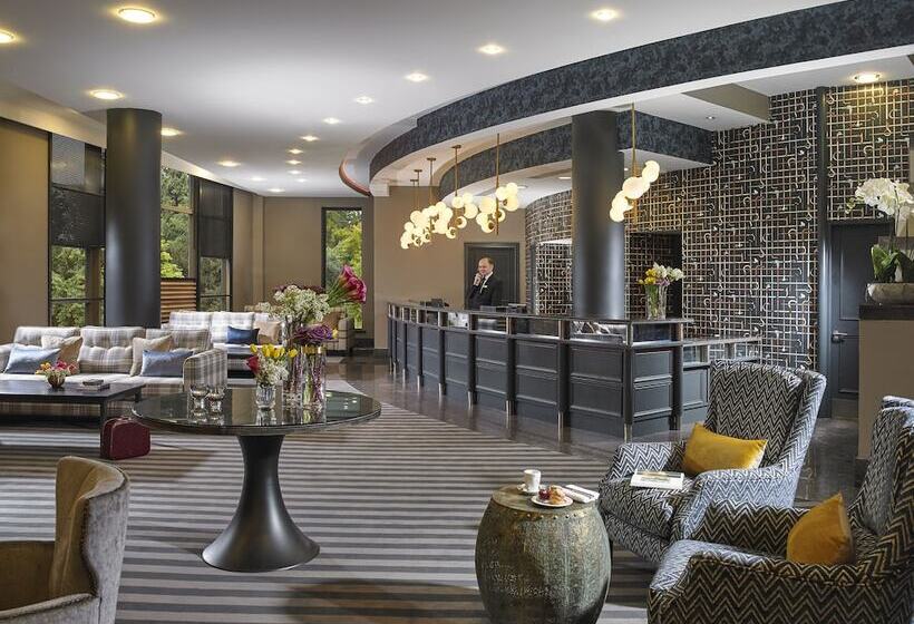 호텔 Tullamore Court