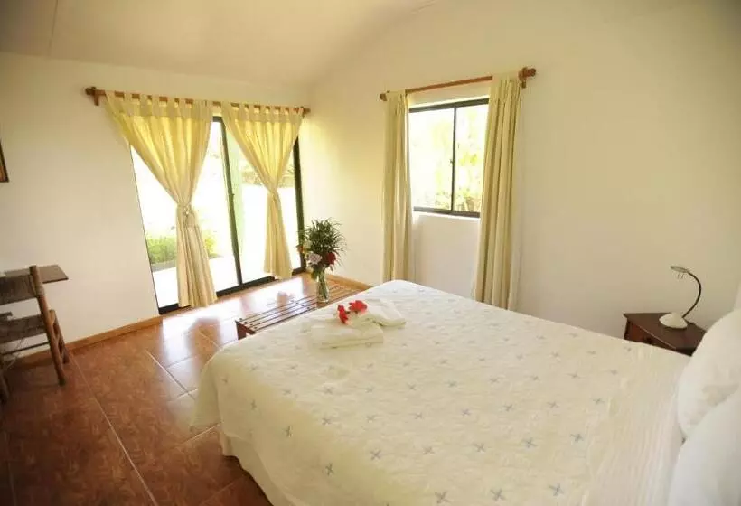 בית מלון כפרי Vai Moana