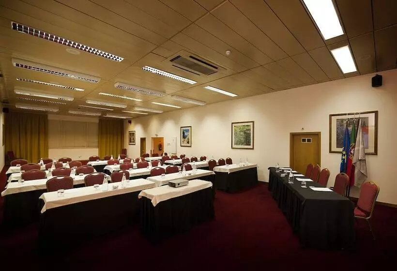 هتل Vila Gale Estoril Adults Friendly