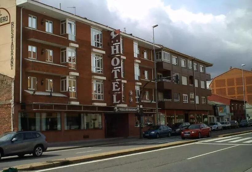 בית מלון כפרי Villapaloma