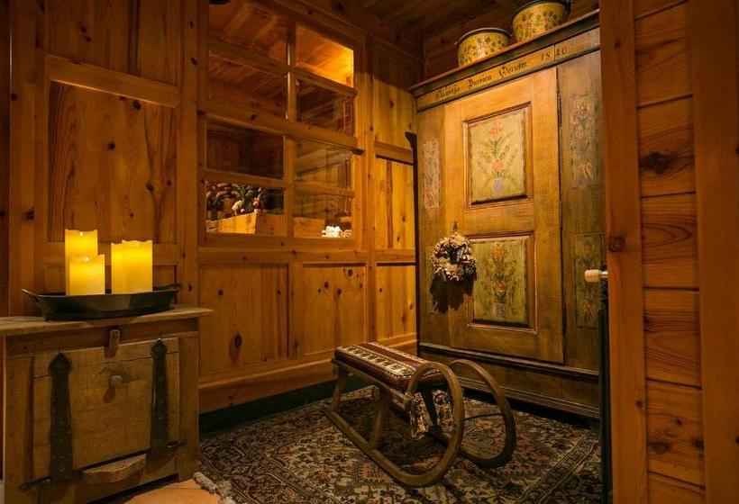 هتل Xalet Montana