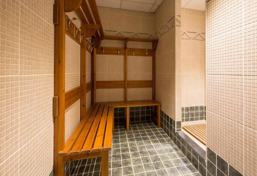 هتل Xalet Montana