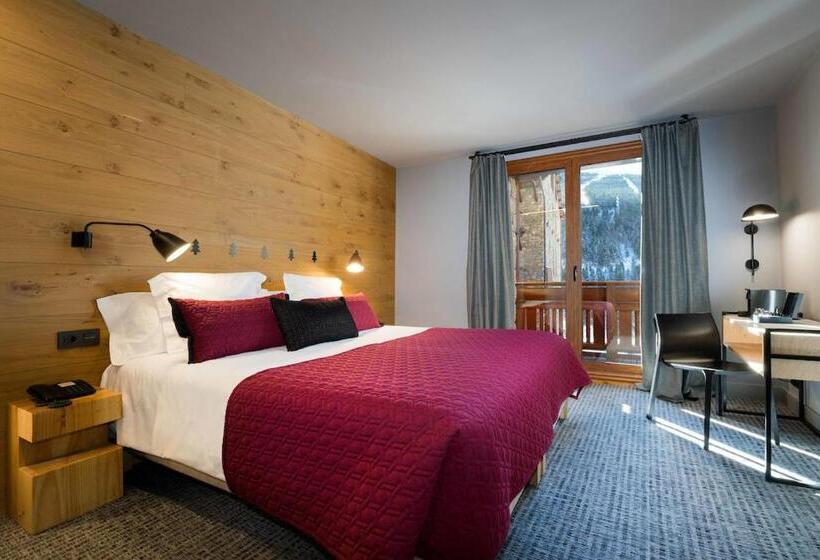 هتل Xalet Montana