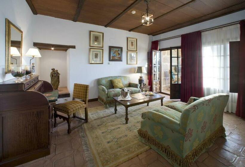 Parador De Plasencia