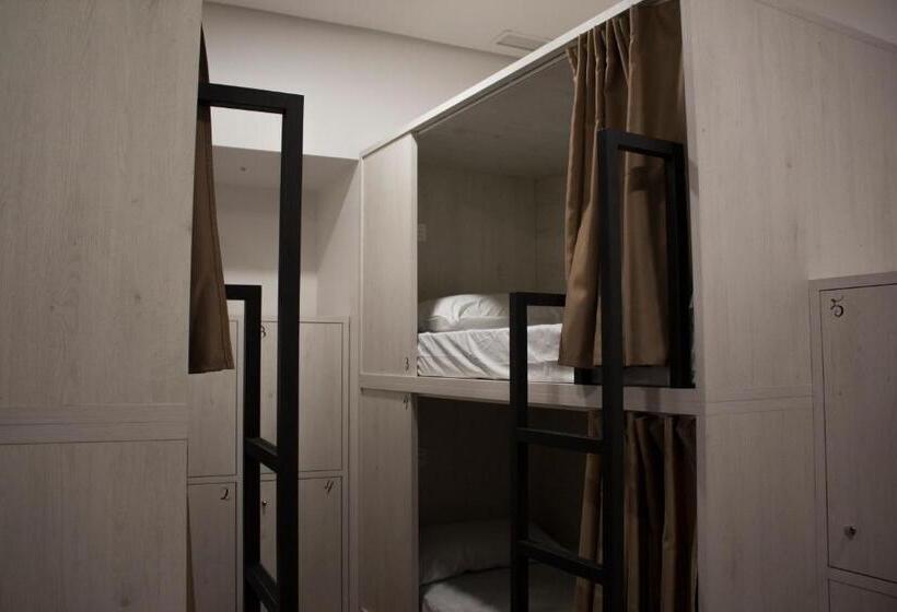 Quartier Leon Hostel Barrio Húmedo