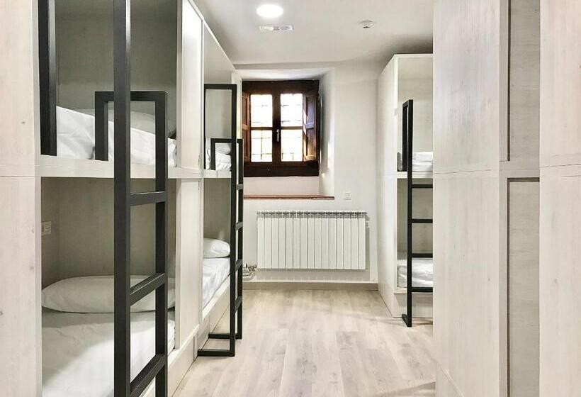 Quartier Leon Hostel Barrio Húmedo