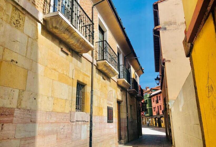 Quartier Leon Hostel Barrio Húmedo