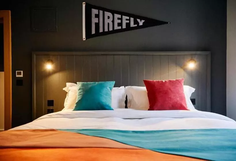 Hotel Firefly