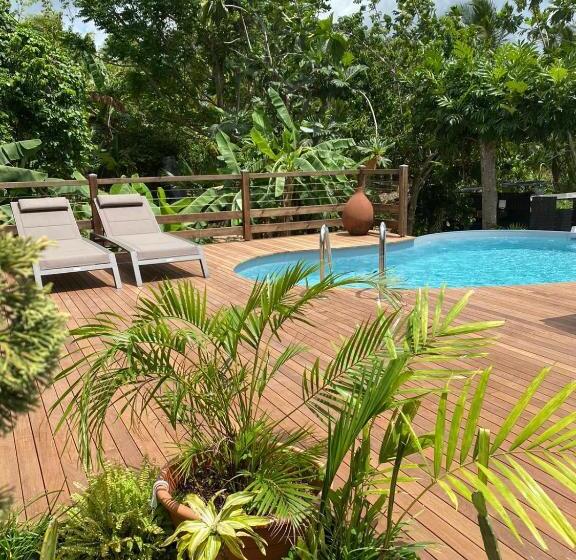 پانسیون Locastudio Grenadine