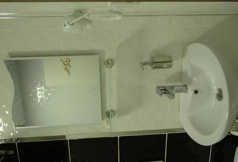 هتل Sinop Dolunay