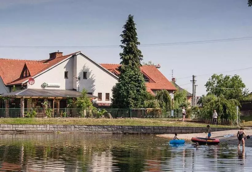 Majatalo Hostinec & Vitální Svět Raduňka