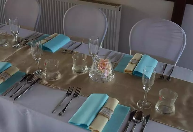 Majatalo Hostinec & Vitální Svět Raduňka