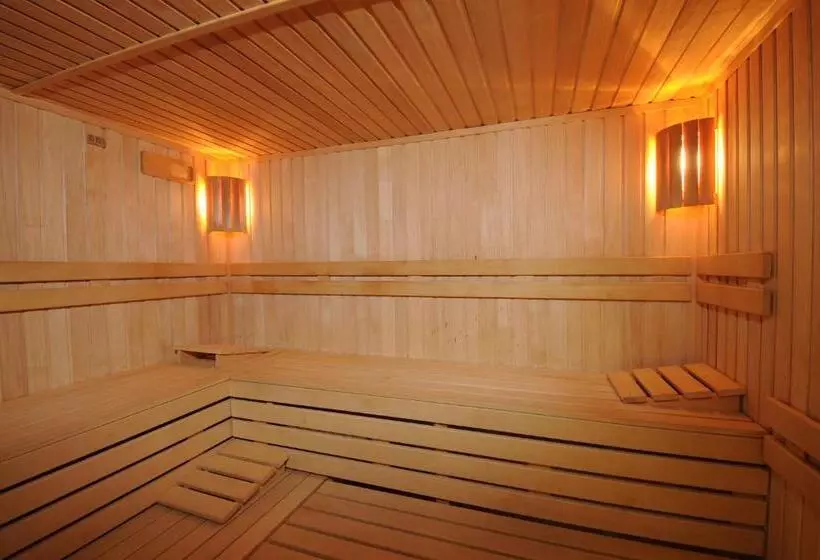 Majatalo Penzion Forman