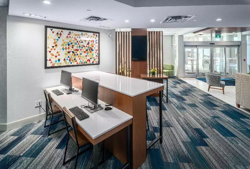 Hotelli Holiday Inn Express & Suites   Brandon, An Ihg