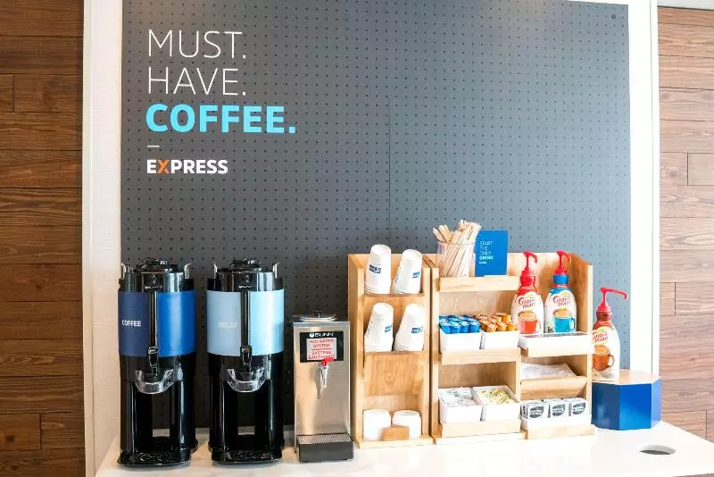 Hotelli Holiday Inn Express & Suites   Brandon, An Ihg