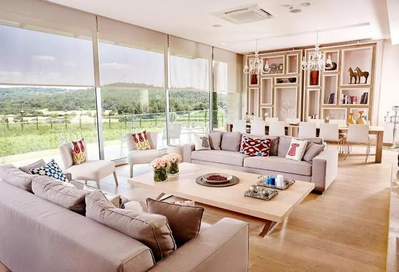 هتل Two Rooms