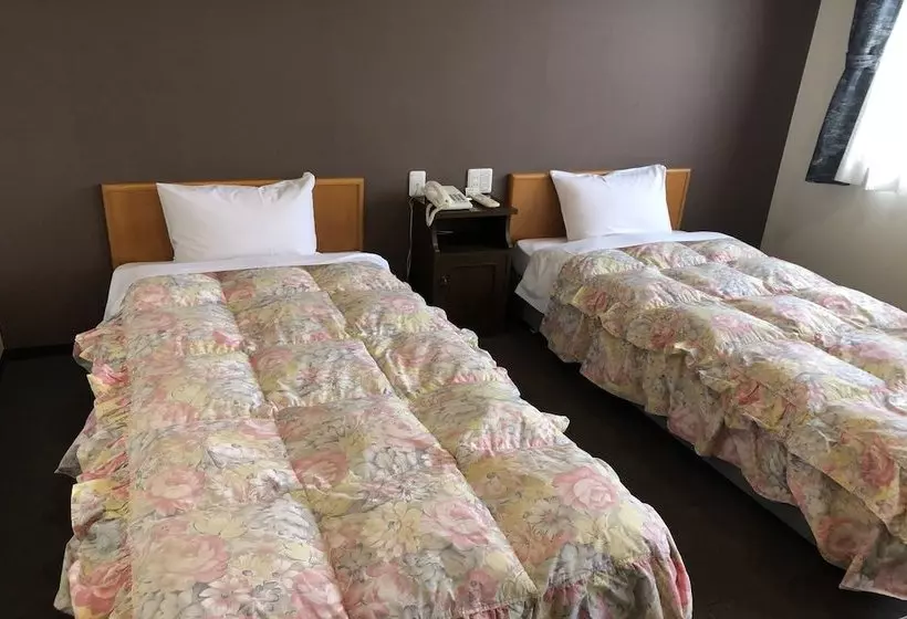 هتل Eiraku Ikaho Onsen