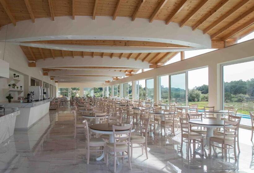 Laguna Holiday Resort