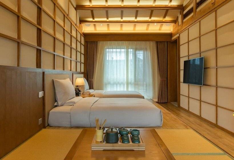 호텔 Lijiang Passing Cloud Resort