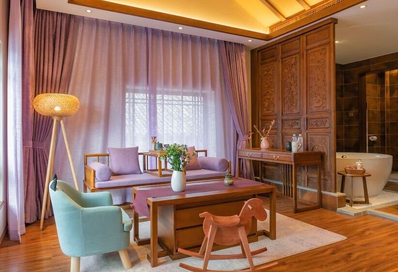 호텔 Lijiang Passing Cloud Resort