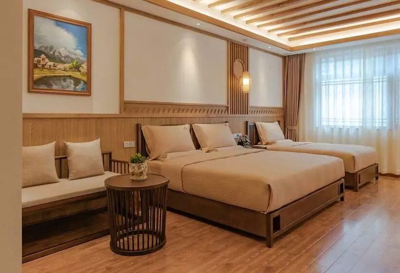 ホテル Lijiang Passing Cloud Resort