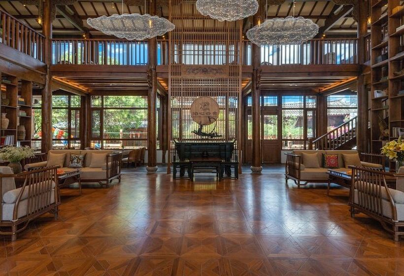 호텔 Lijiang Passing Cloud Resort