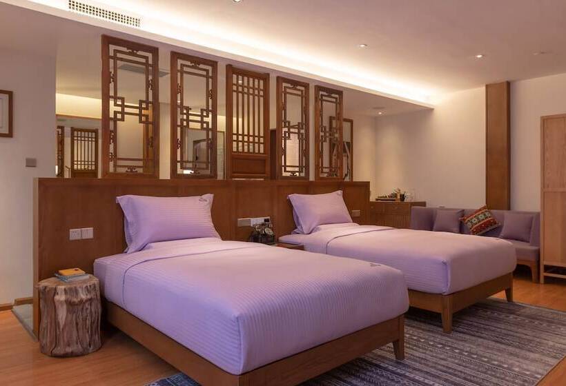 호텔 Lijiang Passing Cloud Resort