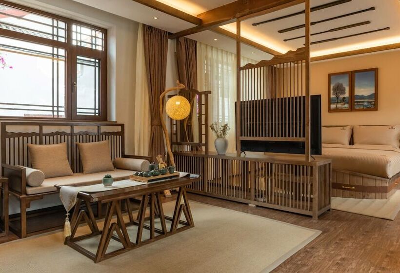 호텔 Lijiang Passing Cloud Resort