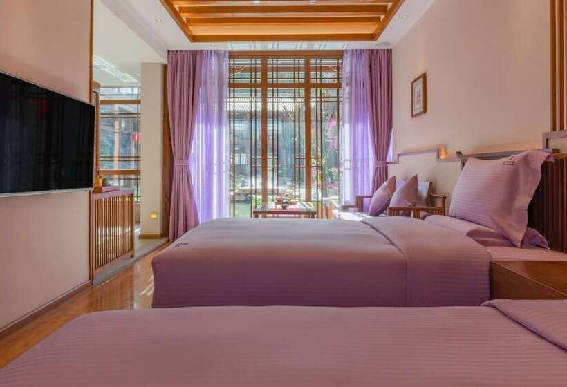 호텔 Lijiang Passing Cloud Resort