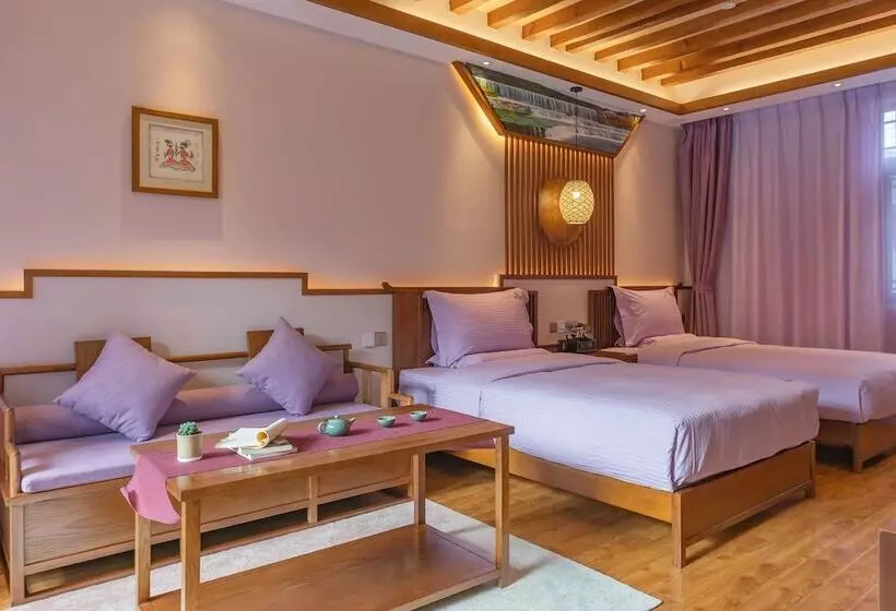 ホテル Lijiang Passing Cloud Resort